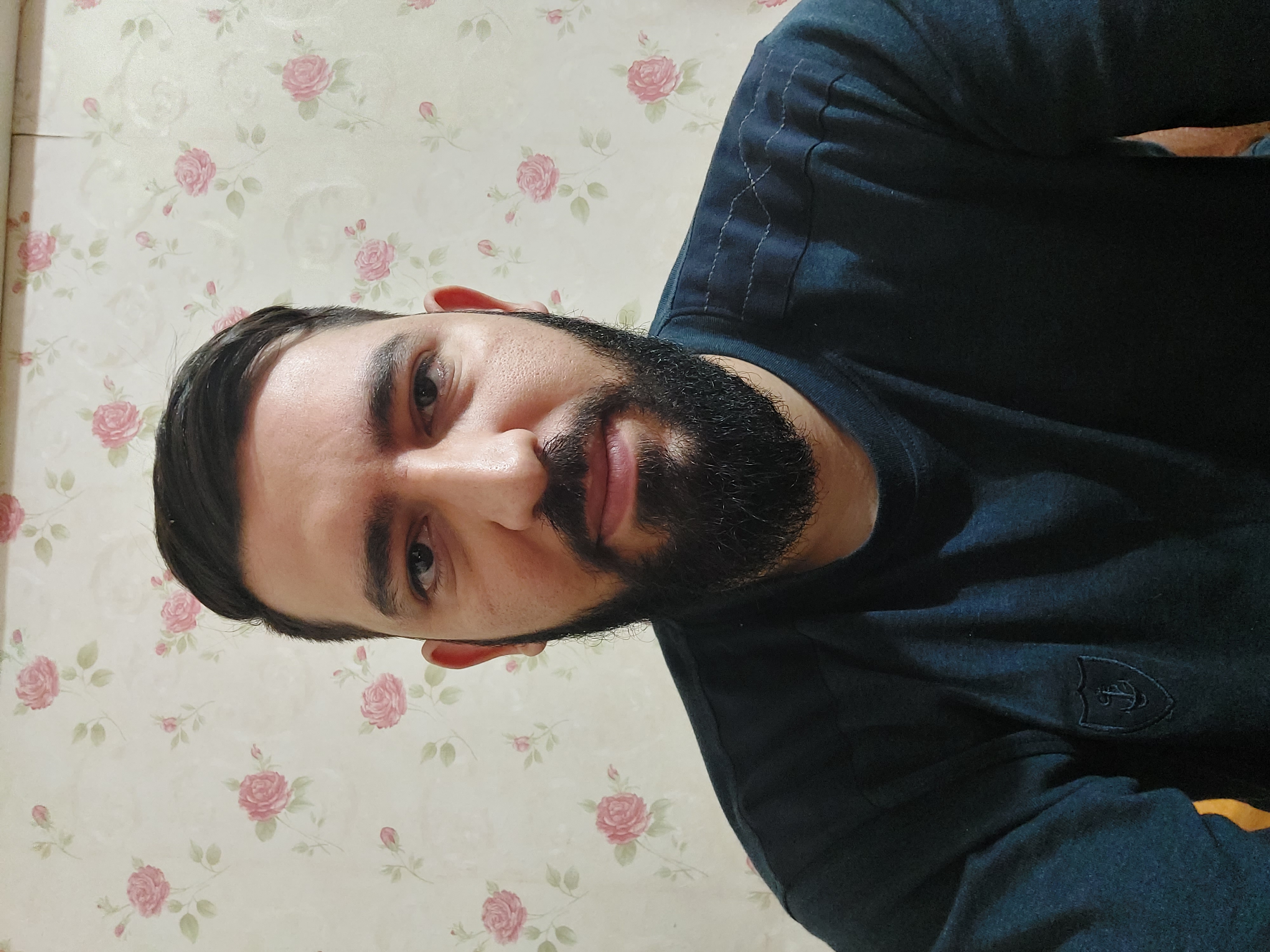 پروفایل حسین برومندفر