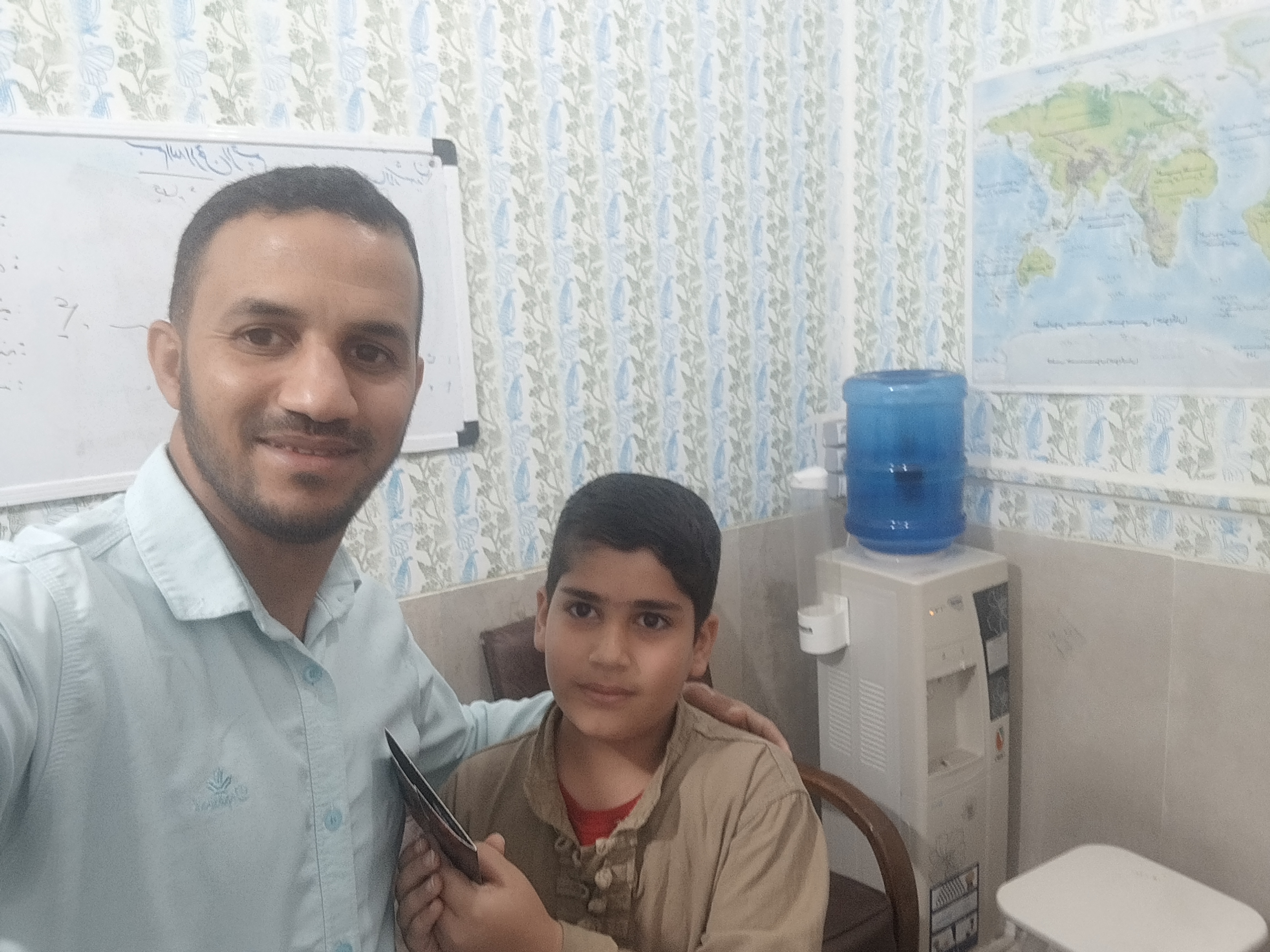 پروفایل مجید دست اورنجن