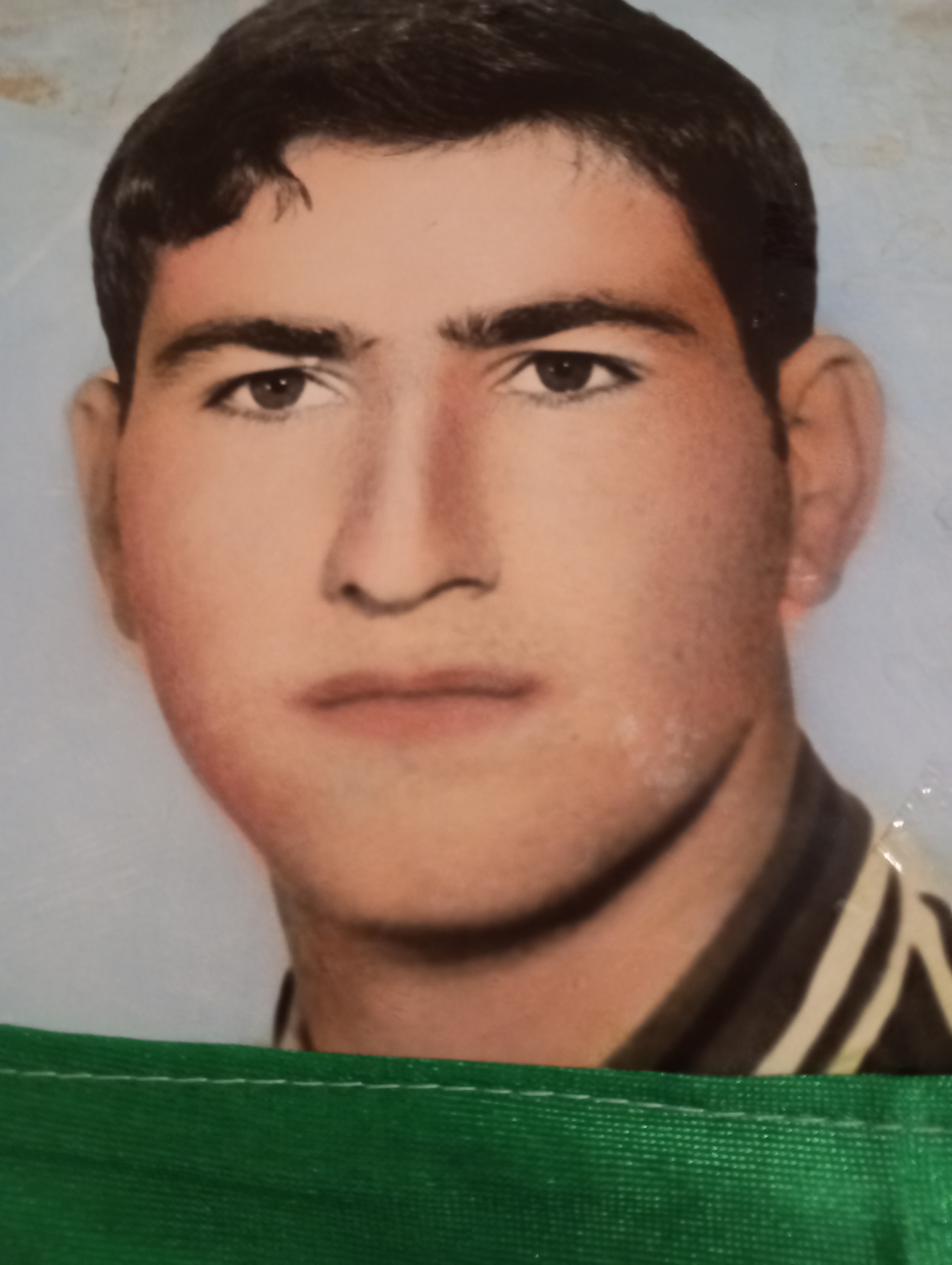 پروفایل آيت عباس آبادي