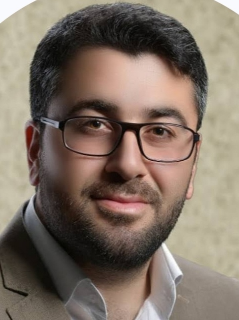 پروفایل هادی طاهرخانی