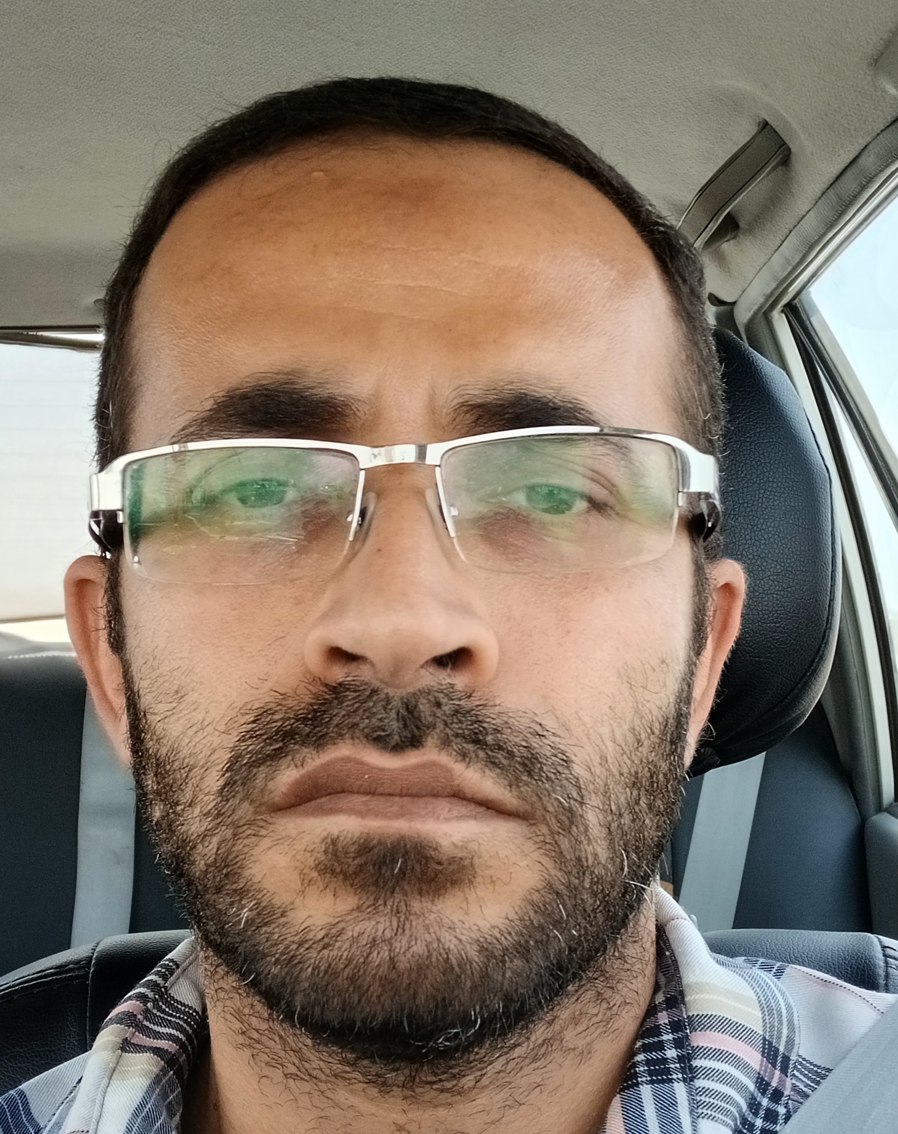 پروفایل مهدی دست اورنجن