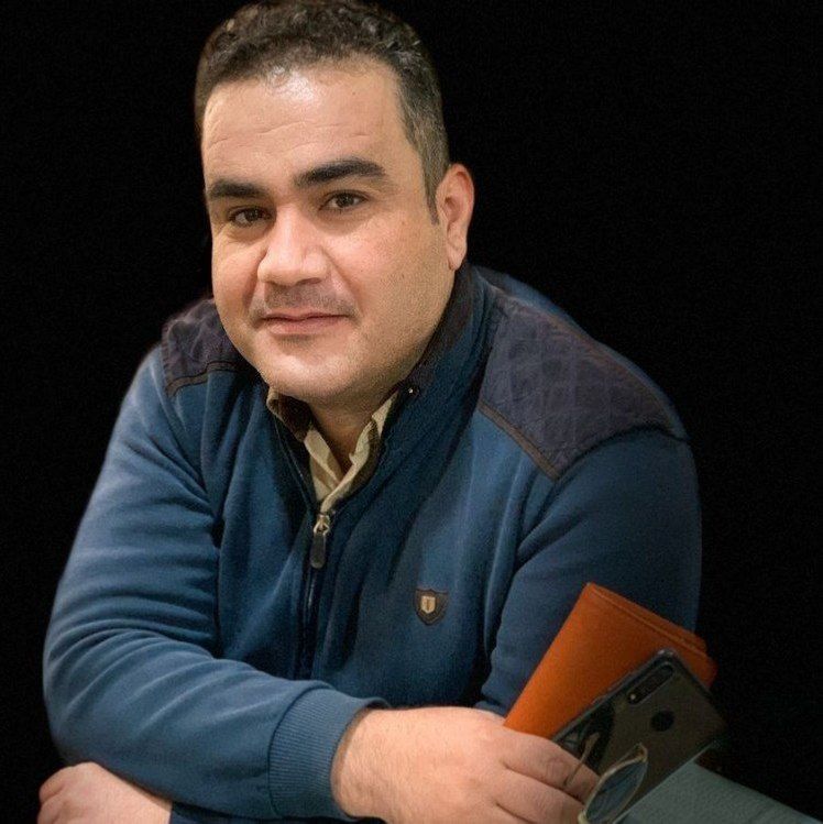 پروفایل بهروز دکامین